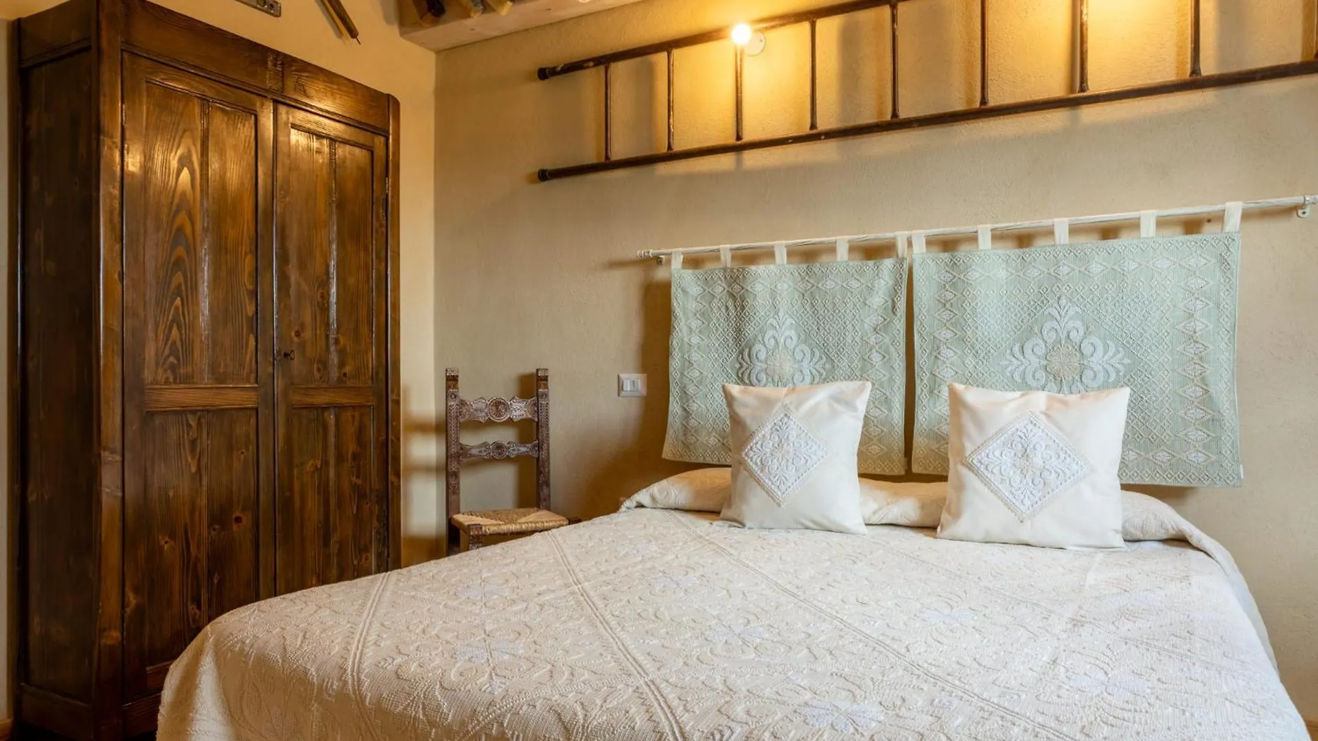 Is Perdas Rural Retreat & Spa Gergei 0*,  Italia